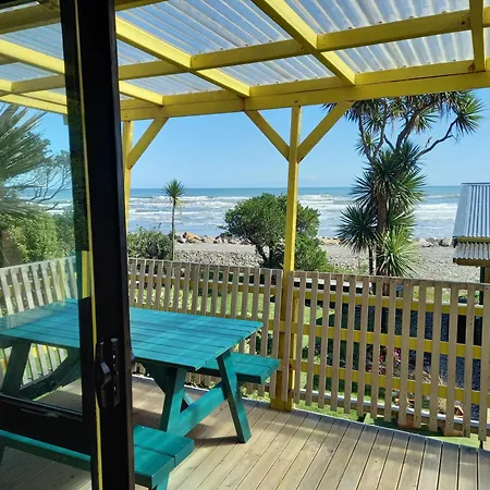 Punakaiki Beach Hostel-3